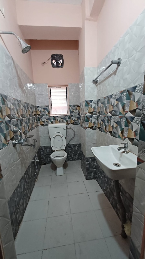 Semi Furnished 3bhk in Beltola, Guwahati, Assam, India for Rent